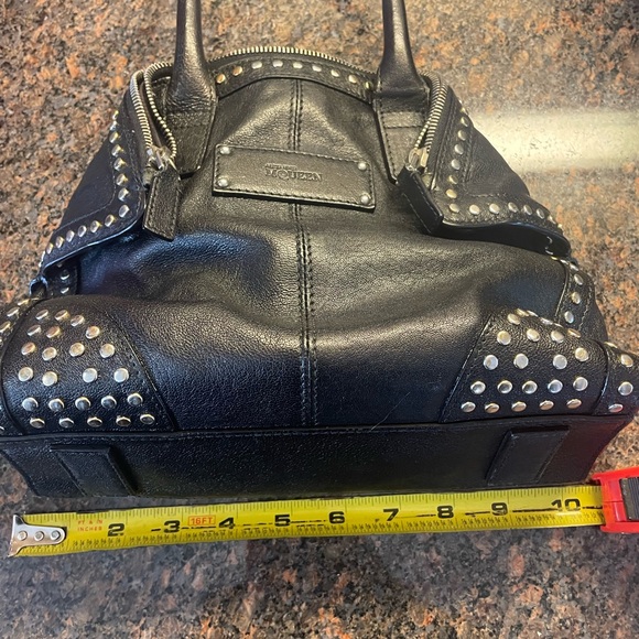 Alexander McQueen De Manta Tote Studded Leather Mini - Picture 10 of 10